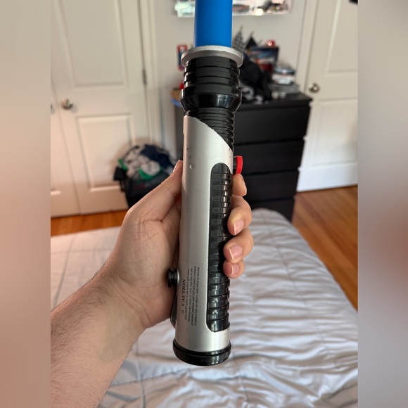 HASBRO Vintage Star Wars Lightsaber Blue Lucasfilm 1999 Light Saber Retractable - Picture 8 of 10